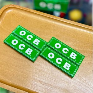 Giấy OCB N°8 Cut Corners 70MM